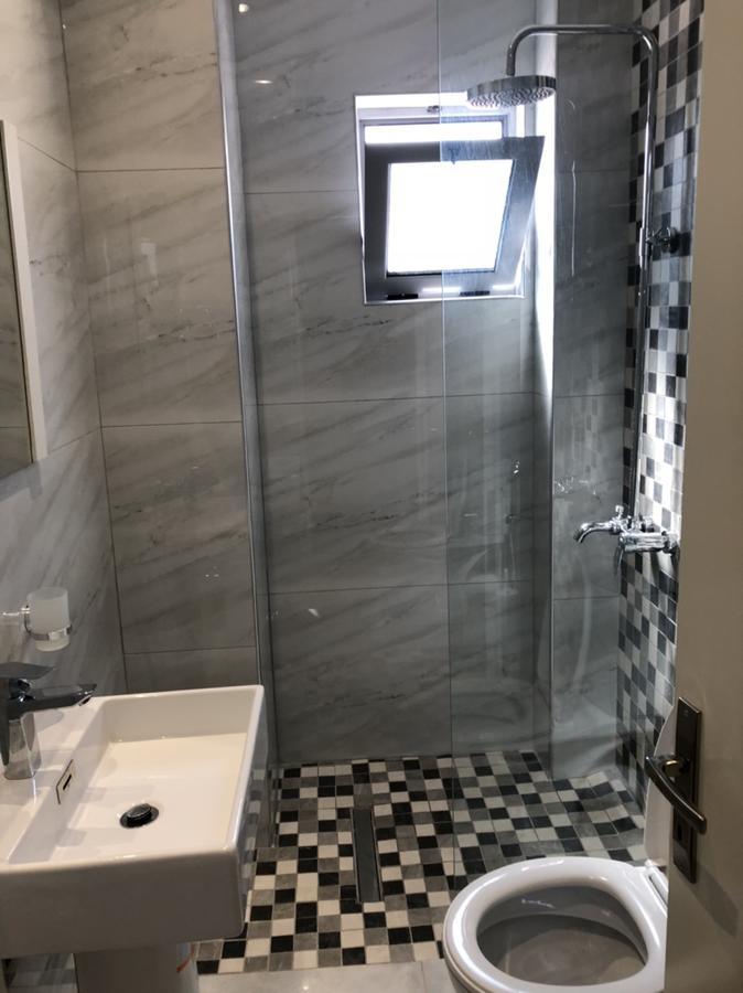 Hotel Edea Korce Cameră foto